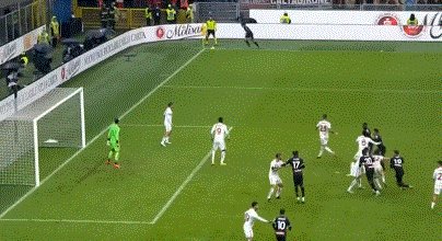 星空体育官网下载入口-【意甲】第86分钟领先2球 AC米兰补时失球2比2罗马