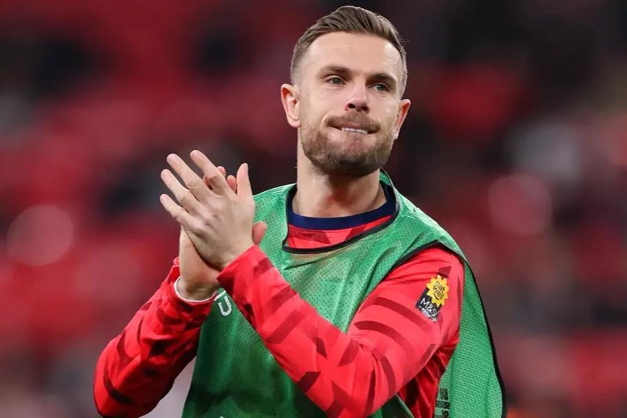 赫斯基：亨德森比赛经验丰富，但他或许阻碍了年轻球员的机会